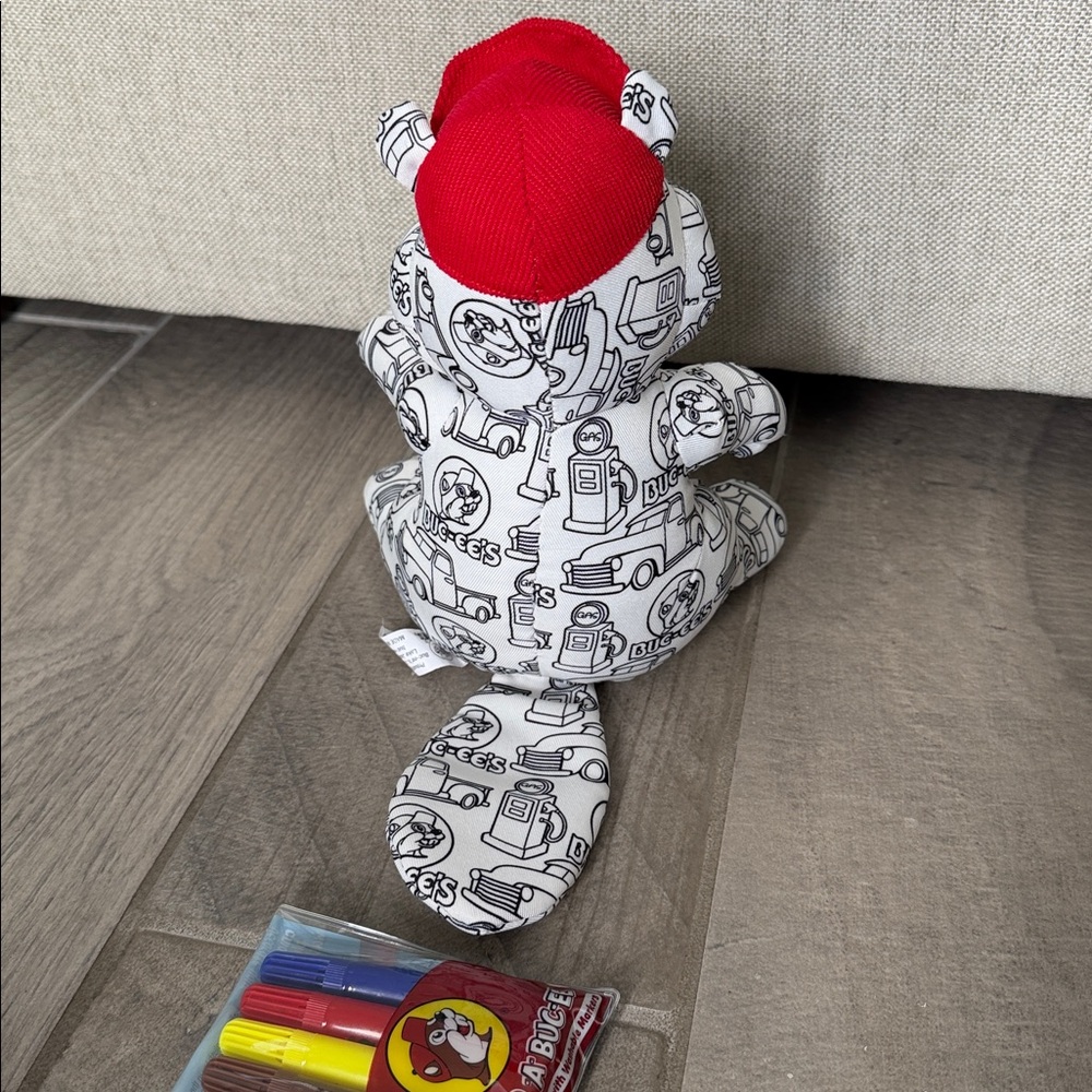 Color a buc-ees - Picture 2 of 2